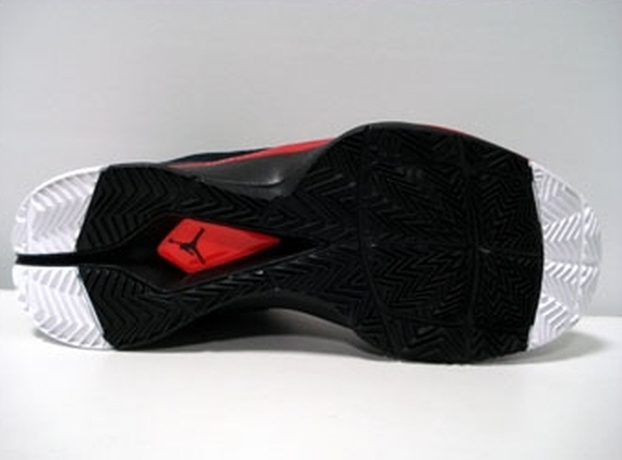 Jordan Super Fly 2 Black Bright Crimson Gym Red 13