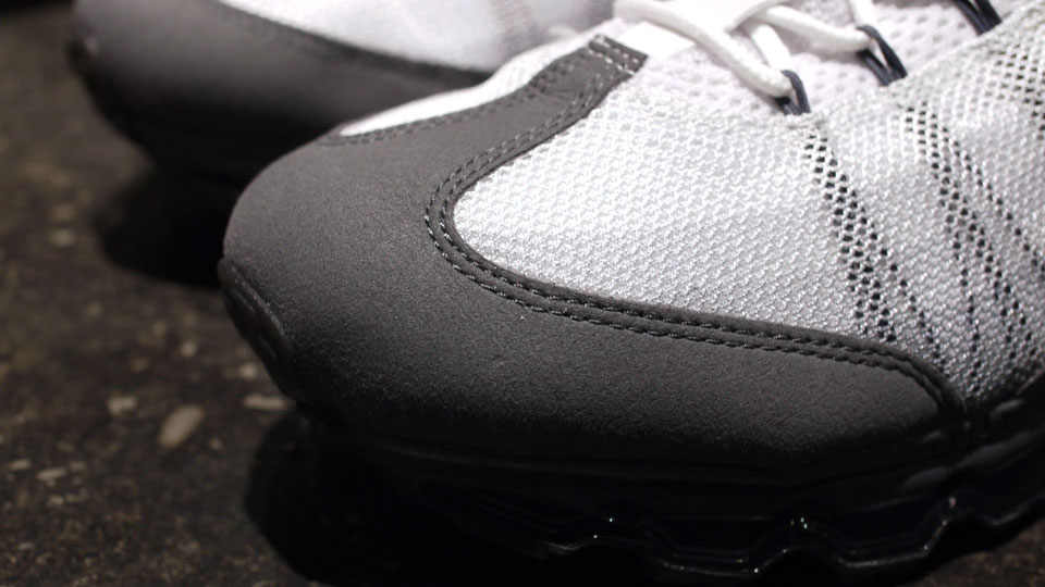 Nike Air Max 95 Dynamic Flywire White Black Grey 3