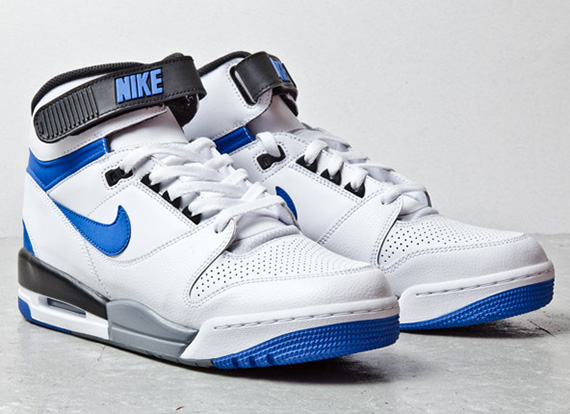 Nike Air Revolution - 2013 Retro