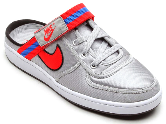 Nike Vandal Clog 1