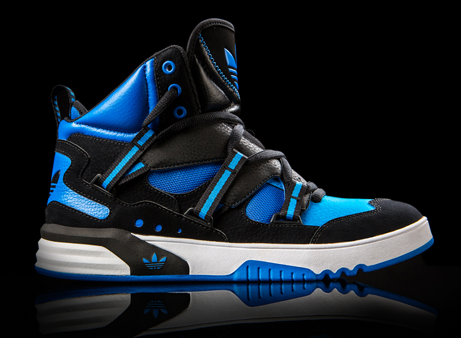 Adidas Roundhouse Instinct 7