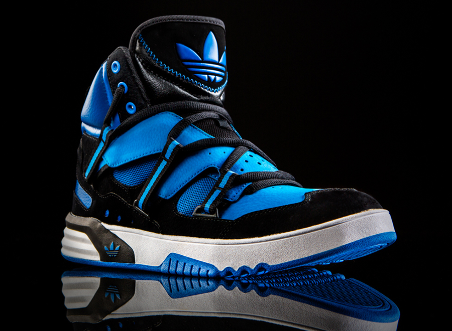 Adidas Roundhouse Instinct 9