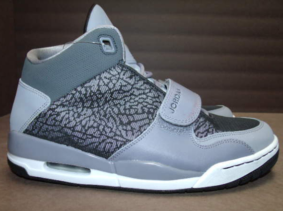 Jordan Flight Club '90 "Grey Elephant" Sample