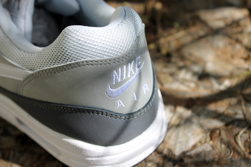 Nike Air Max 1 Essential Grey White 4