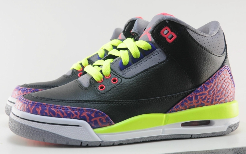 Air Jordan Iii Gs Black Atomic Red Volt 11