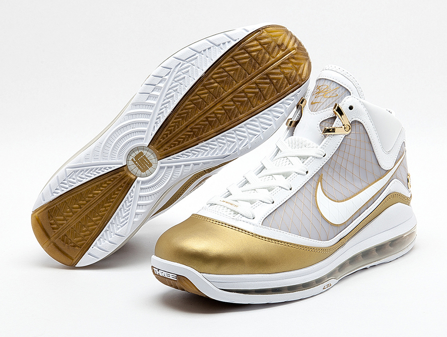 Lebron 7 China Sneaker 2
