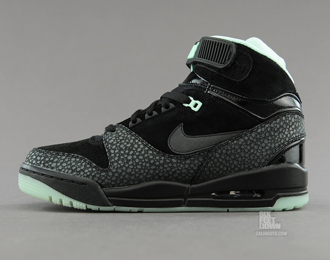 Loverution Nike Air Revolution Glow 10