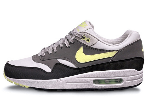 Nike Air Max 1 October 2013 10