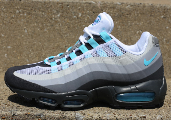 Nike Air Max 95 No Sew Anthracite Tide Pool Blue Cool Grey 2