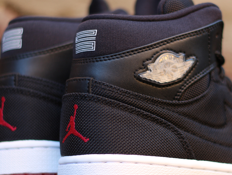 “Bred” Air Jordan 1 ’95
