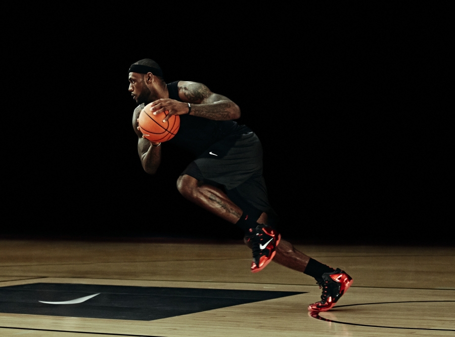 Nike LeBron 11 – Black – Red | Release Date