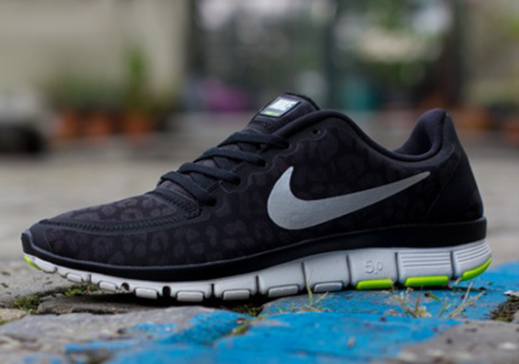 Nike Wmns Free 5.0 V4 Shield Leopard 3
