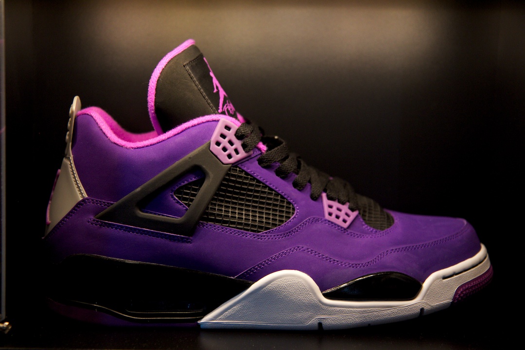 Air Jordan 4 Nitro 01