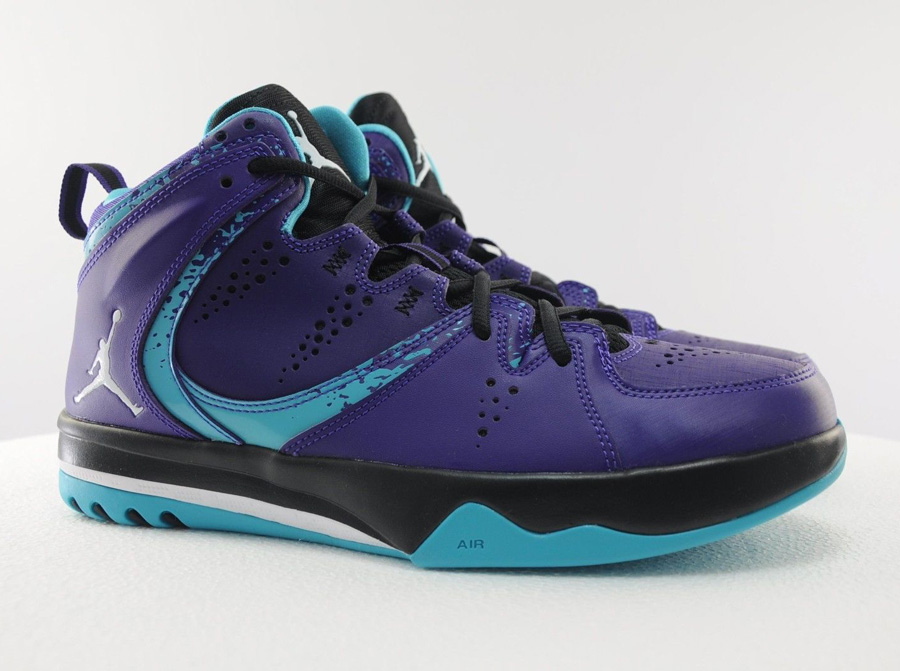 Jordan Phase 23 Hoops 2 Hornets 01