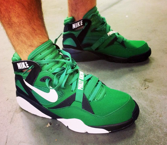 Nike Air Trainer Max 91 Eagles 2