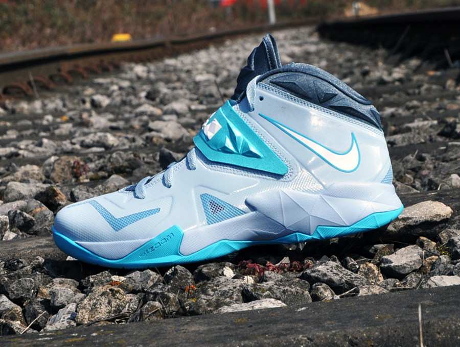 Nike Zoom Soldier VII - Light Armory Blue - White - Gamma Blue - Armory Slate