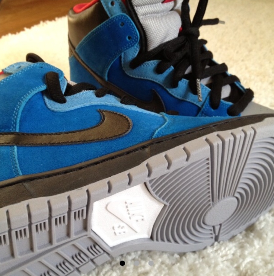 Nike Sb Dunk High Blue Black Red 01