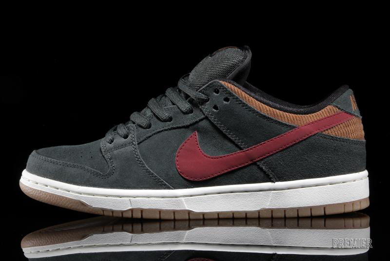 Sb Dunk Low Corduroy 7