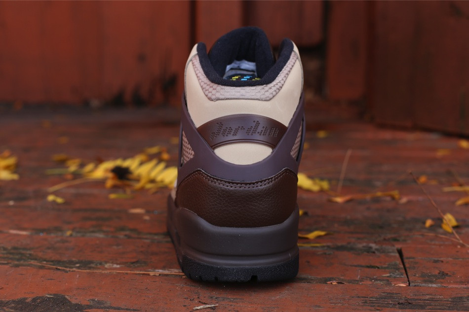 Jordan Phase 23 Trek Varsity Maize Baroque Brown Khaki 01
