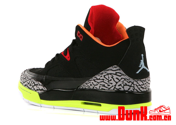Jordan Son Of Low Black Volt 3