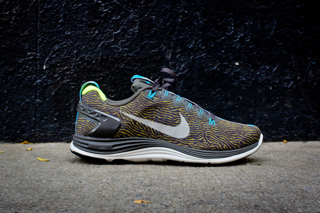 Nike Lunar Glide 5 Ext Night Run 01