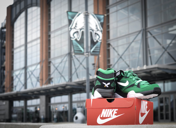 Philadelphia Eagles Nike Air Trainer Max 91 Scrapped 01