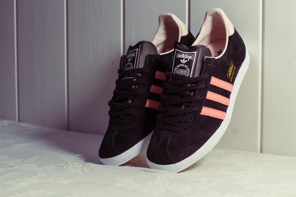 Adidas Gazelle Og Black Pink 03