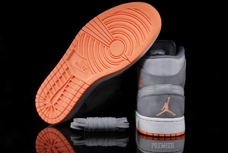 Air Jordan 1 Mid Wolf Grey Atomic Orange 06