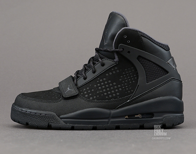 Jordan Phase 23 Trek Black Anthracite 02