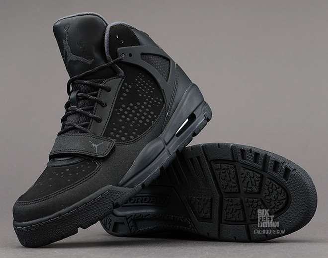 Jordan Phase 23 Trek Black Anthracite 03