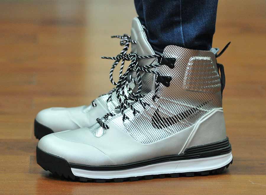 Lunarterra Arktos Silver Black 1