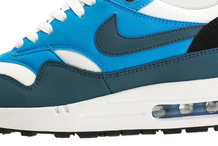Nike Air Max 1 Essential January 2014 10