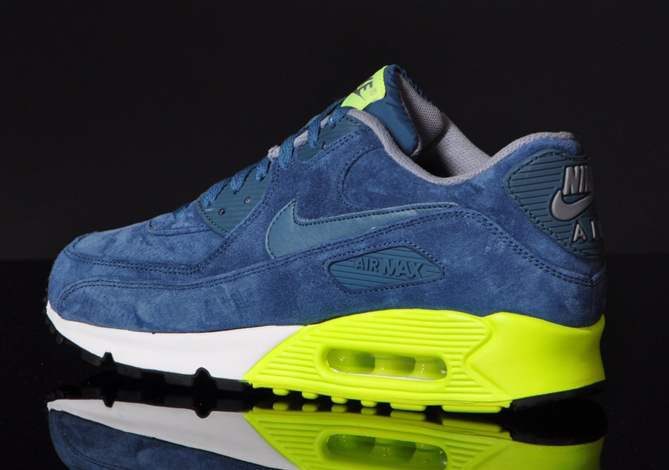 Nike Air Max 90 Prm Night Factor Volt 06