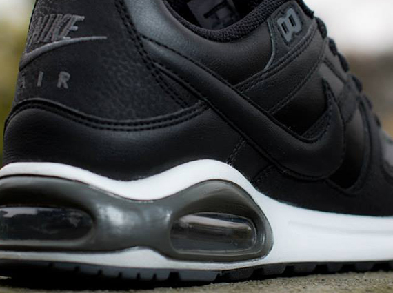 Nike Air Max Command – Black – White – Dark Grey