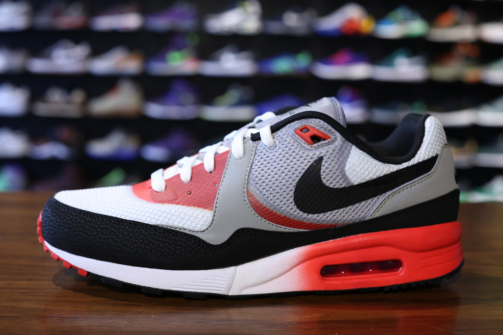 Nike Air Max Light C 1. 0 Cool Grey Black Light Crimson University Red 04