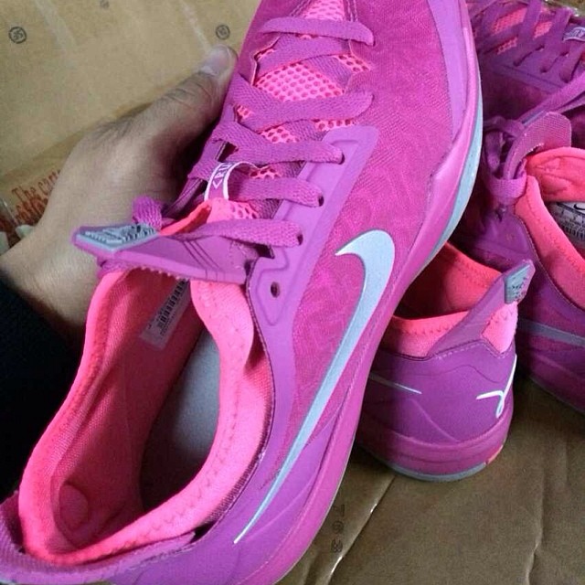 Nike Zoom Crusader Think Pink 01