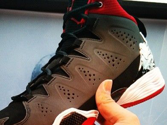 Jordan Melo M10 "Bulls" - Release Date