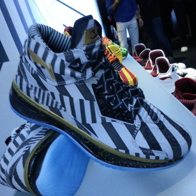Li Ning Way Of Wade 2 2014 Preview 01