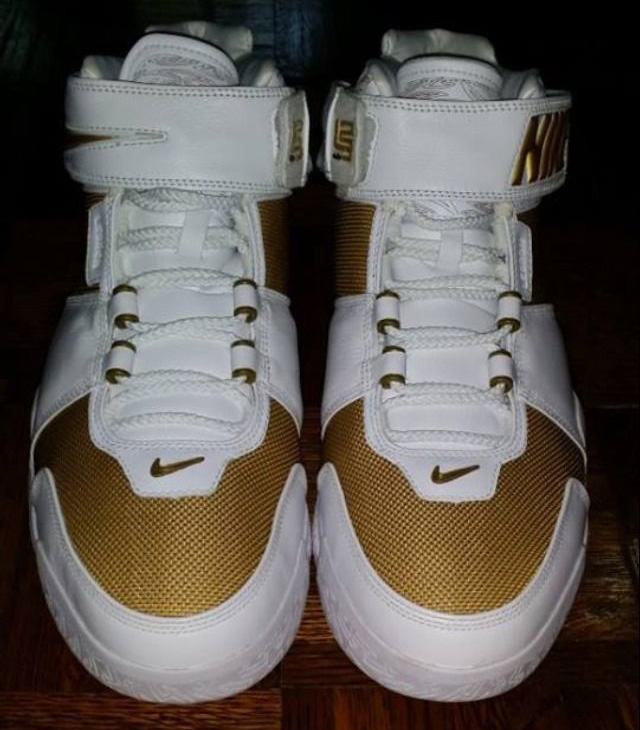 Nike Lebron 2 Maccabi Pe 03