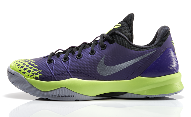 Nike Zoom Kobe 4 Venomenon Available 02