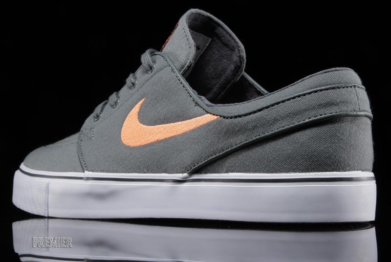 Nike Zoom Stefan Janoski Dark Mica Green Orange 04
