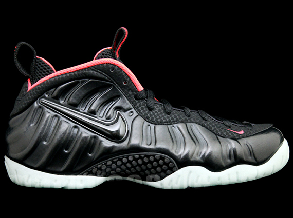 Yeezy Foams1