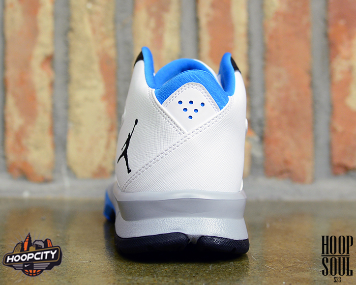 Jordan Court Vision 99 White Anthracite Dark Powder Blue 02