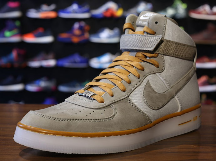 Nike Air Force 1 Downtown Hi Bamboo 02