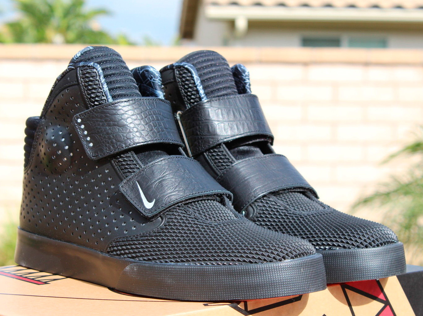 Nike Flystepper 2K3 All-Star “Crescent City” – Release Reminder