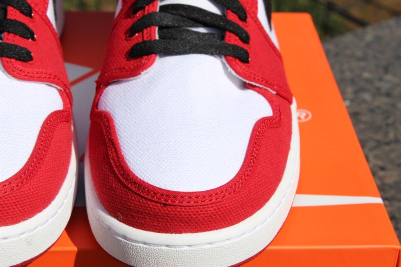 Air Jordan 1 Retro Ko High Bulls 06
