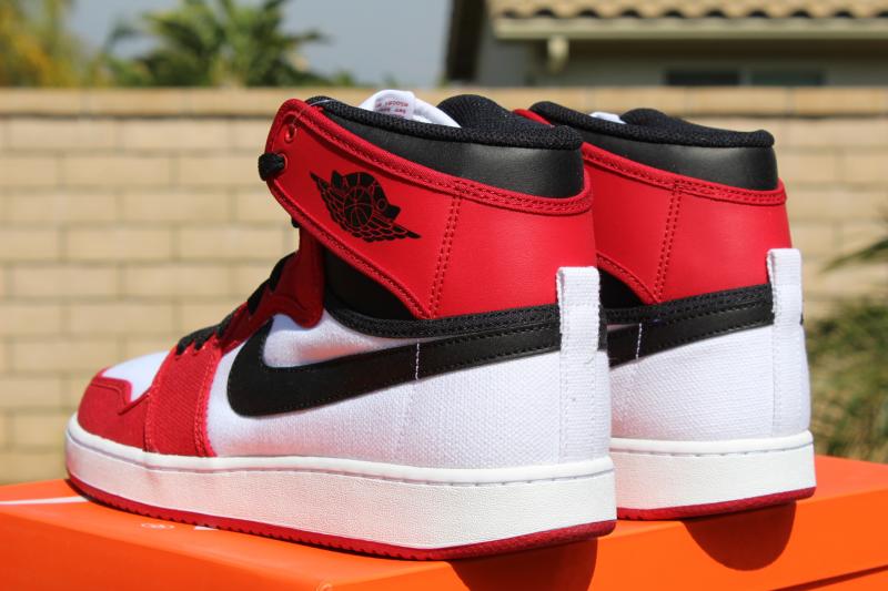 Air Jordan 1 Retro Ko High Bulls 13