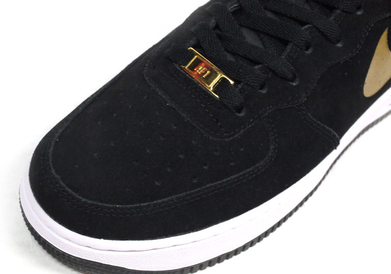 Nike Air Force 1 Mid Black Metallic Gold White 06