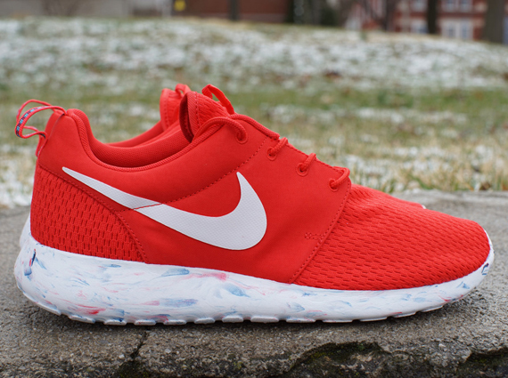 Nike Roshe Run "Marble" - Challenge Red