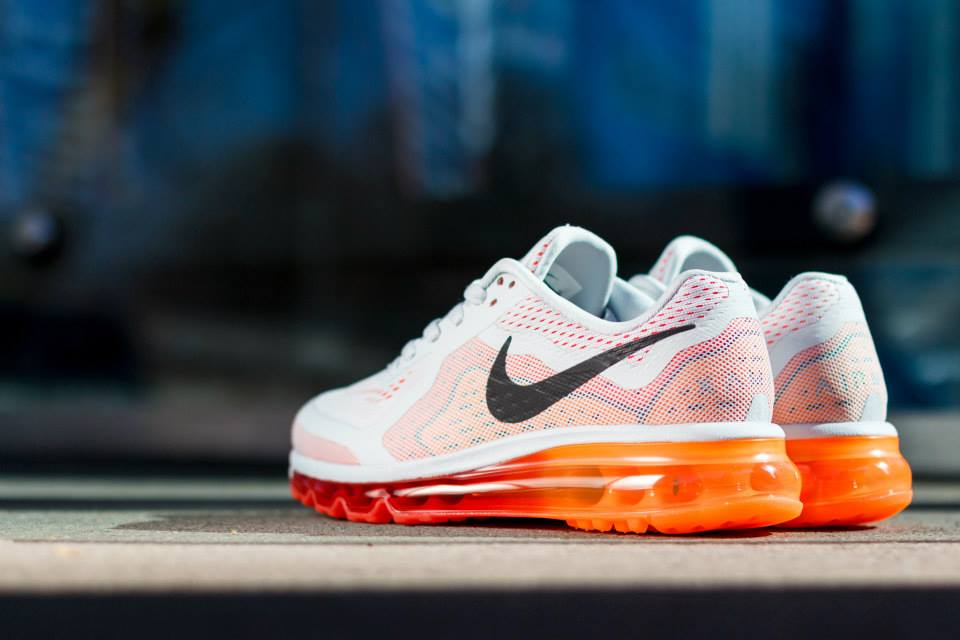 Nike Wmns Air Max 2014 Pure Platinum Laser Crimson Total Orange 02
